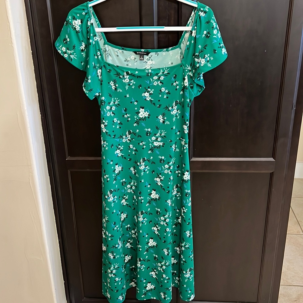 Perfect midi dress.  Excellent condition